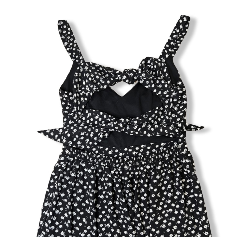 Socialite Size M Jumpsuit with tie back